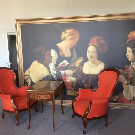 L'hotel Particulier Guilhon Bed & Breakfast 4*