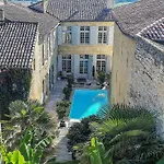 فندق مبيت وإفطار L'hotel Particulier Guilhon 4*