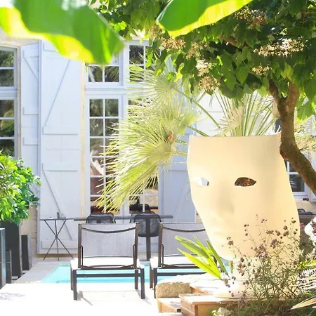 L'hotel Particulier Guilhon فندق مبيت وإفطار 4*