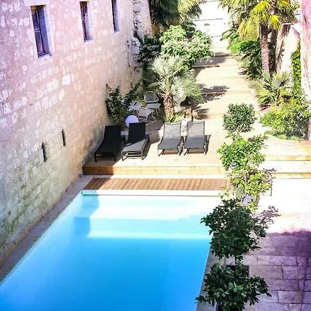 L'hotel Particulier Guilhon Bed & Breakfast Lectoure